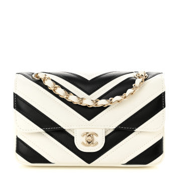 CHANEL LAMBSKIN CHEVRON STITCHED FLAP BAG IN WHITE AND BLACK